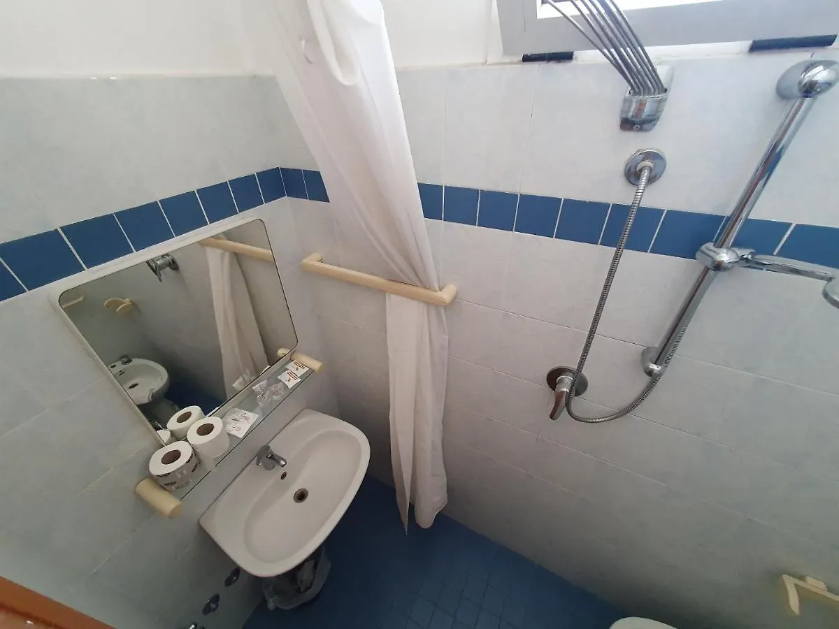 Hotel Marina ريتشيوني