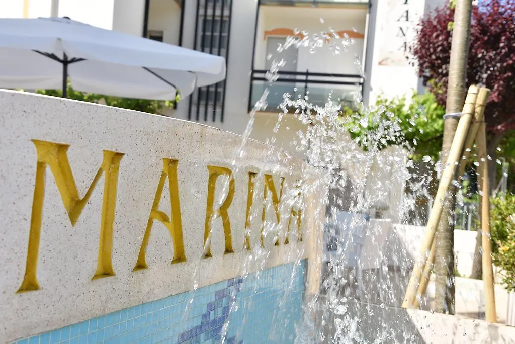 Hotel Marina ريتشيوني