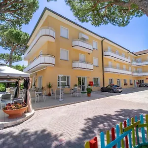 Отель Romagna, Риччоне